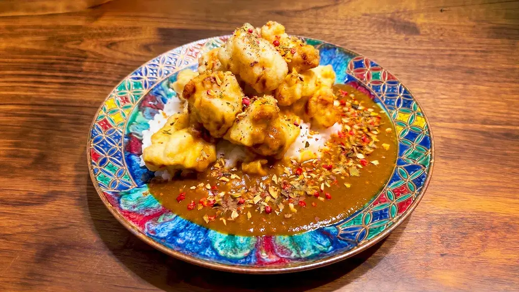 本場ザンギと30種のスパイス香る、新スパイス＆欧風ザンギカレー